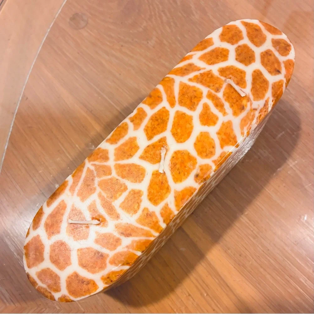 NWOT Animal Print Giraffe Print Candles Set (Ellipse & Square Candles)